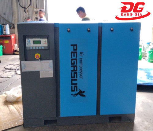 máy nén khí công nghiệp Pegasus TMPM175A
